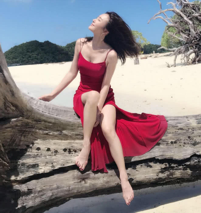 秦岚内衣_秦岚内衣火辣性感写真