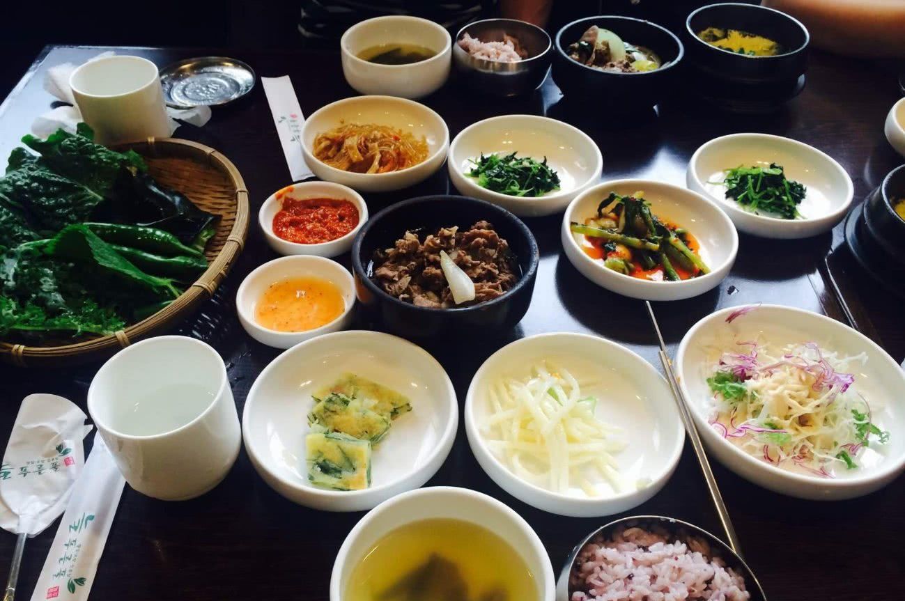 日本人的晚餐，韩国人的晚餐，泰国人的晚餐，看着都那么“精致”