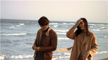 时髦又显瘦的羊绒大衣,今年流行这样穿,好看又洋气!