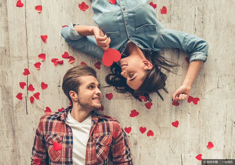 女人会陷入婚外情的痛苦之中，其实就是没想明白一件事！