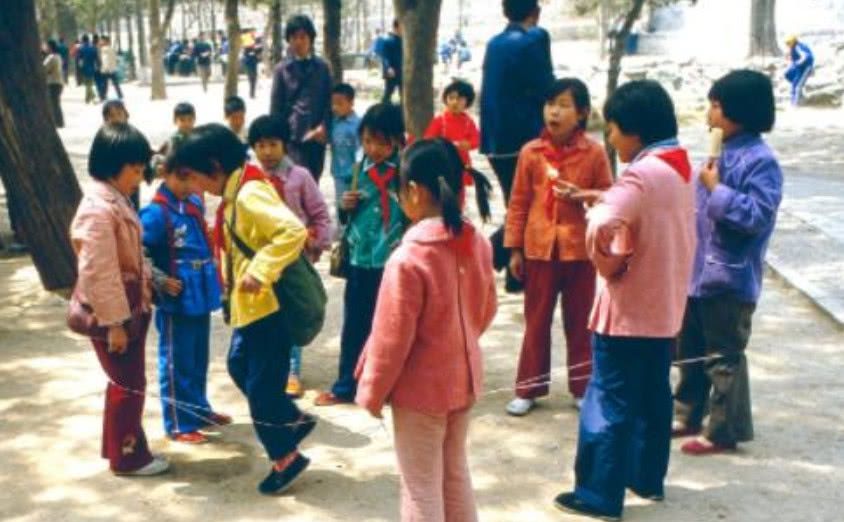 人口众多的英文_这16句中文, 很多中国人翻译成英语时会翻错(3)