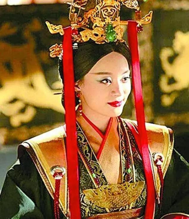 历史上比武则天还强的女人，才不是慈禧、芈月、吕雉