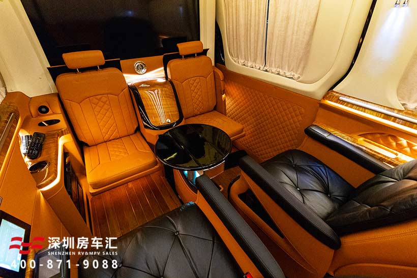进口奔驰斯宾特豪华房车 宾利黄内饰7 2座尊贵享受