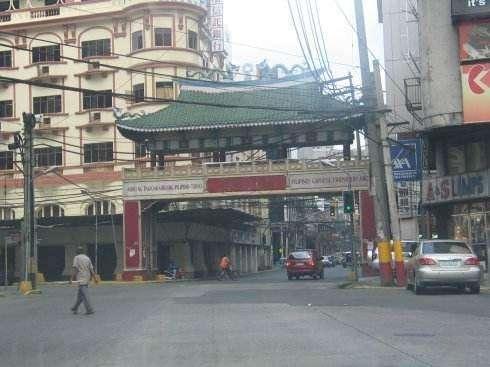 菲律宾华人街“人去楼空”, 菲律宾做了什么，让华人纷纷逃离？