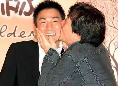 他终身不与成龙合作,刘德华道出原因,8字概述