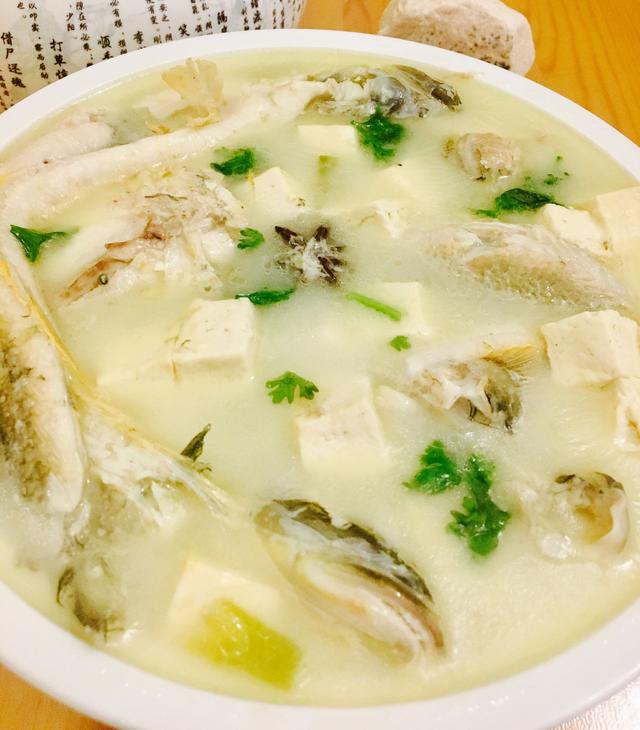 营养丰富,鲜美至极,胶东经典的逛鱼炖豆腐的家常做法
