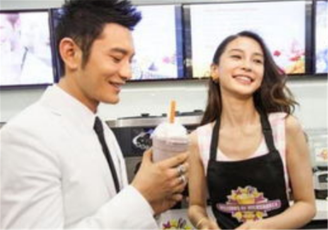 黄晓明火锅店倒闭,人均20多却无人吃,知道原因网友称应该的!