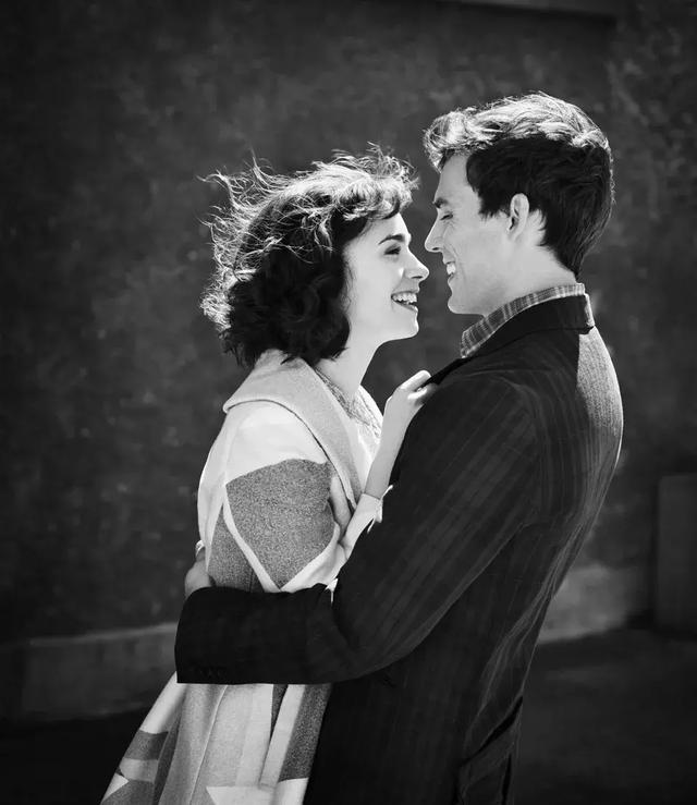 如果要我脱单，男友就要《爱你，罗茜》男主这一款