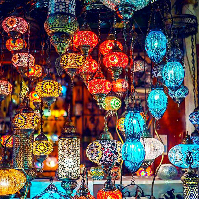 想去看看伊斯坦布爾的琉璃燈集市