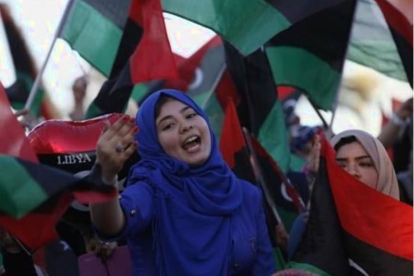 中国游客去非洲这里,下火车后的待遇,让别国人