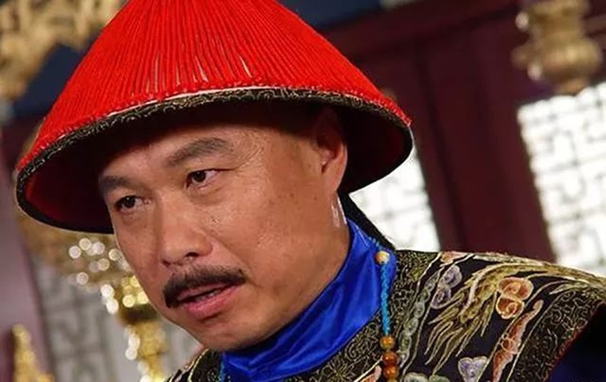 所谓伸手不打笑脸人