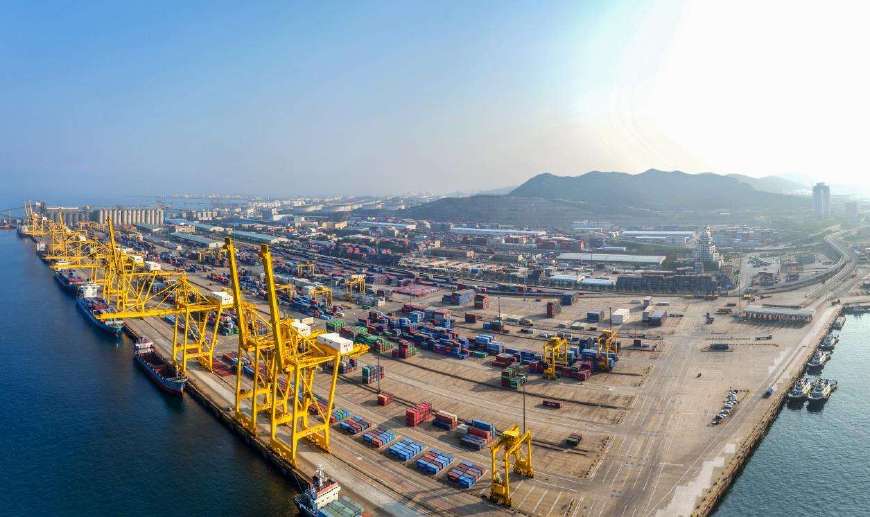 辽宁将医院、学校、地铁都往这里搬,大连在下