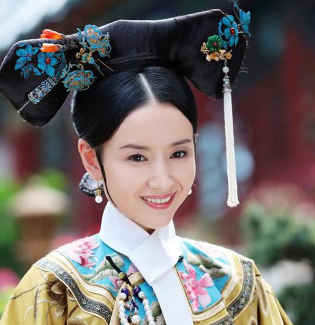 《如懿传》富察因璟瑟远嫁伤心过度，史上因其生母被乾隆留在身边