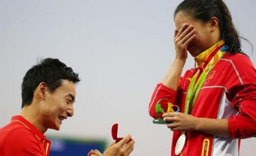 奥运会上被求婚，嫁给大四岁的老公，如今颜值能出道