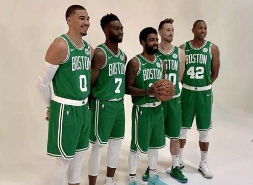 勇士和凯尔特人的定妆照--单看首发,绿军是最接