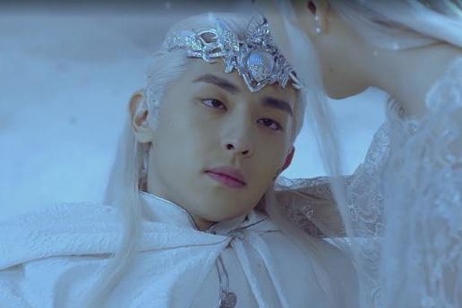 邓伦十六年电视剧《奇星记》白发造型曝光,一