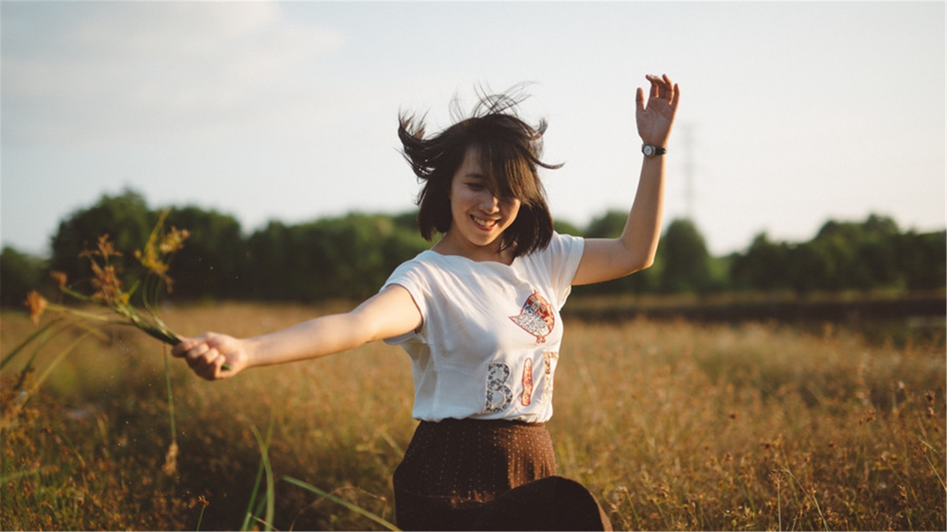 一个离婚男人的告诫:人到中年别折腾,老婆还是