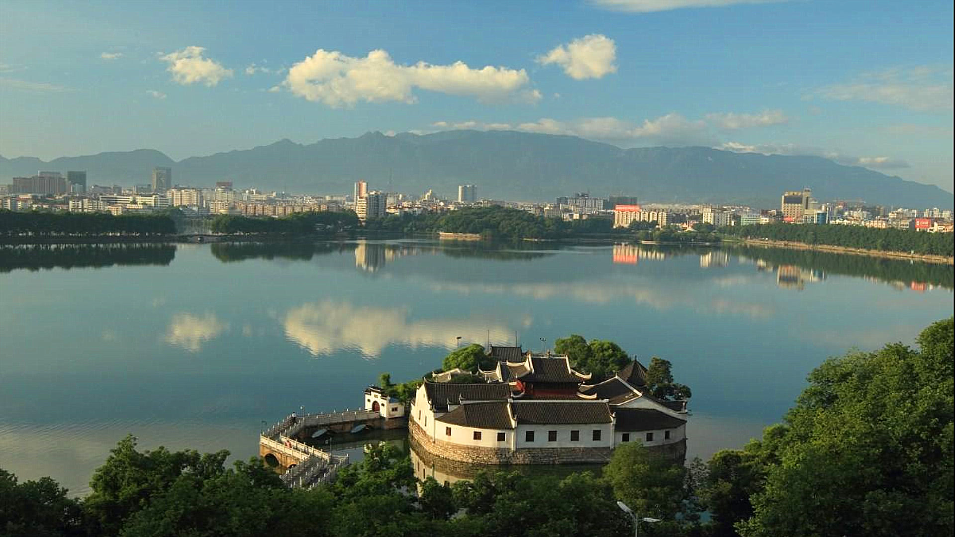 贵溪市gdp_贵溪市教育局(3)