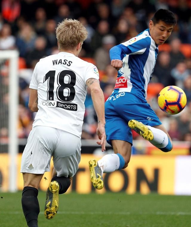 足球--西甲联赛:西班牙人战平巴伦西亚