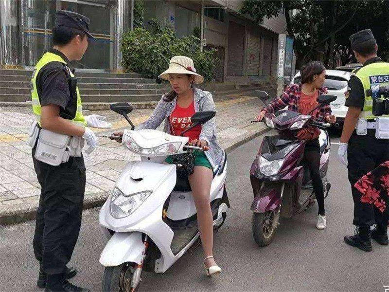 电动车厂家：电动车禁行令？那我库存车该咋办？朕的江山亡了？