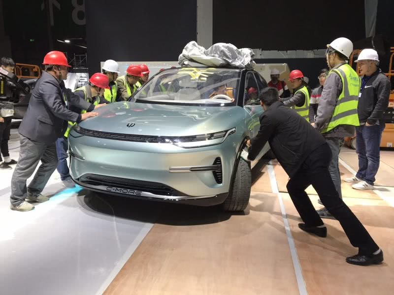 继跑车后零跑发布旗下首款SUV，配无框车门续航500km！