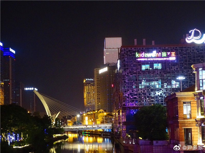  Night view of Shahu Bridge