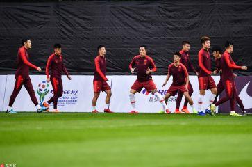 直击国足训练 | 全员齐整全力备战2019格力·