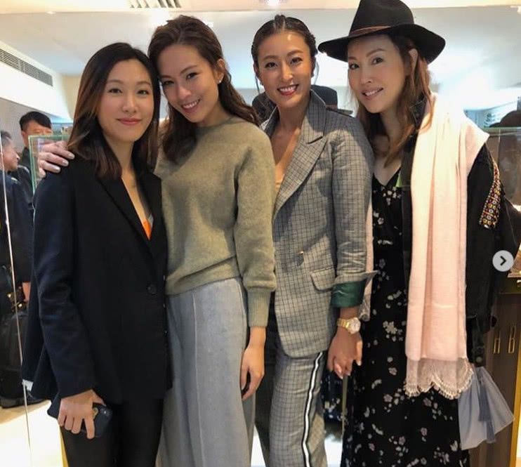 31岁港姐李美慧产后出席活动,坦言复出工作要问56岁老公意见