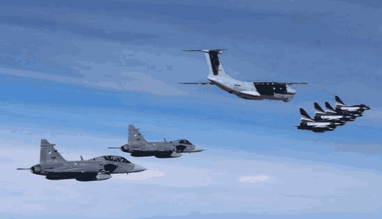 曾被泰军打成四比零? 鹰击2018中国歼10再赴