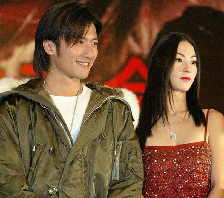 同样是净身出户,谢霆锋聂远的前妻都很美,他离婚3年后