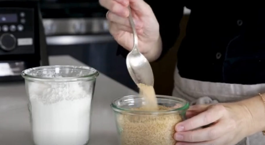 有了牙结石怎么办?不用上医院,自己在家也能轻