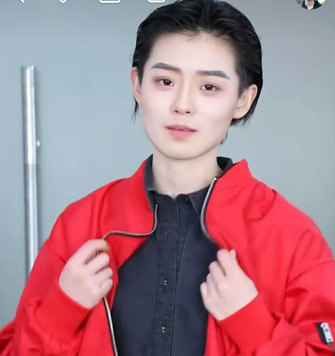 小红书叶公子是谁全快手最帅的女人叶公子资料简介微博账号是多少