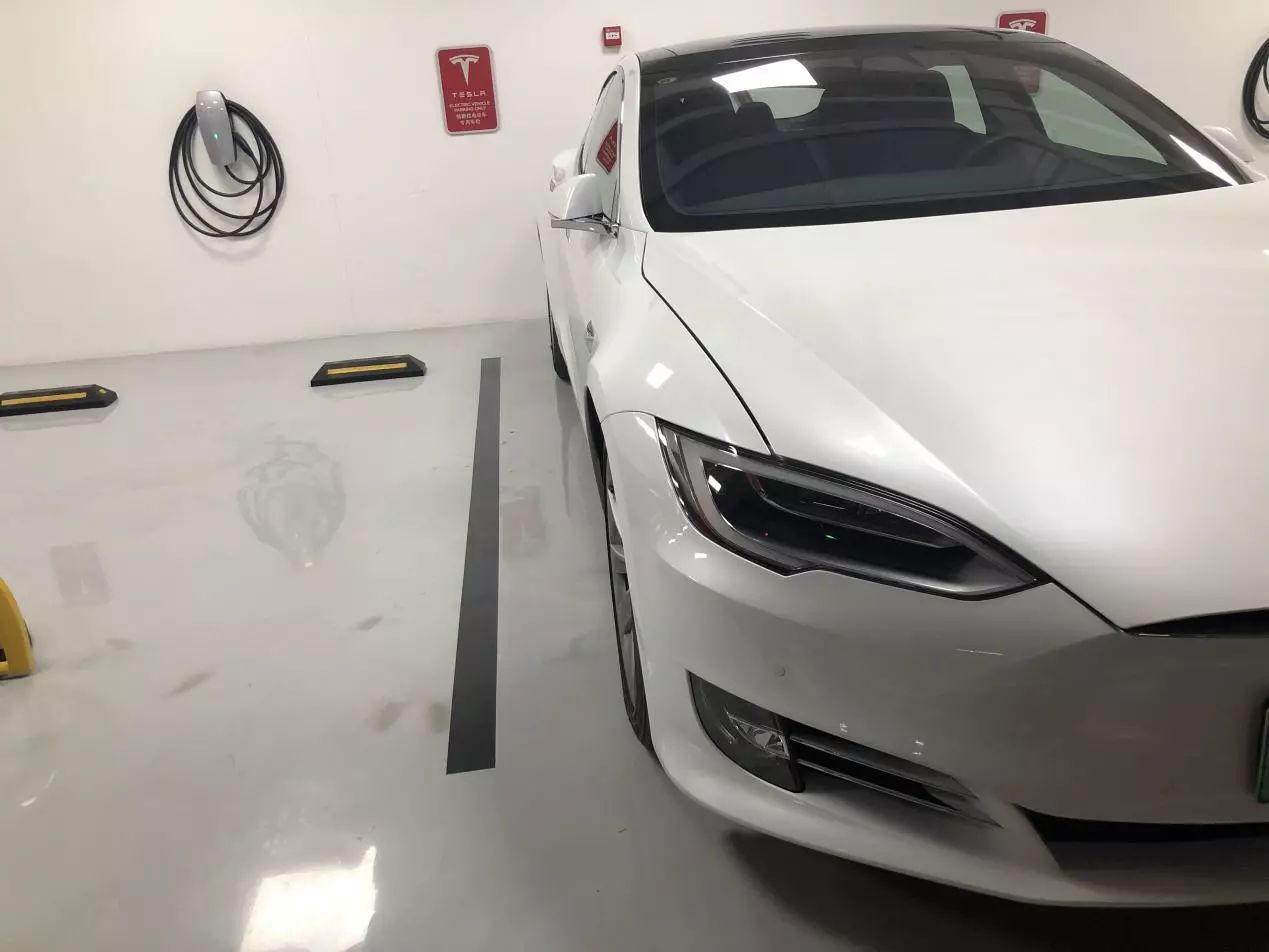 兼顾性能与续航，试驾特斯拉Model S 100D