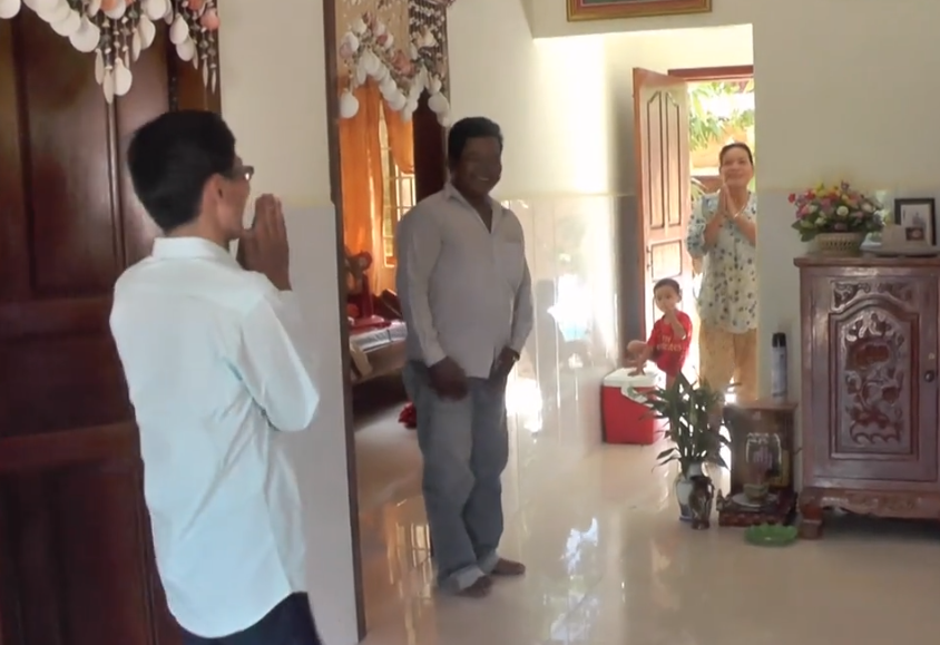 柬埔寨人请中国人到家里玩,看看他们经济水平