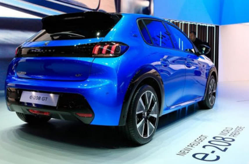 神龙标致208来袭,1.2T+8AT,或售7.2-13.8万