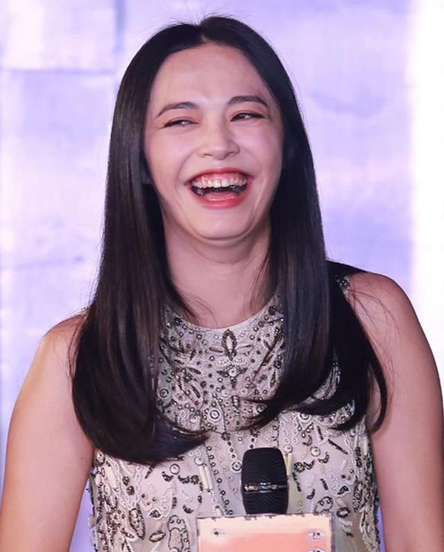 明星大笑:热巴显胖，杨幂老十岁，赵丽颖好看，鹿晗一笑毁所有!