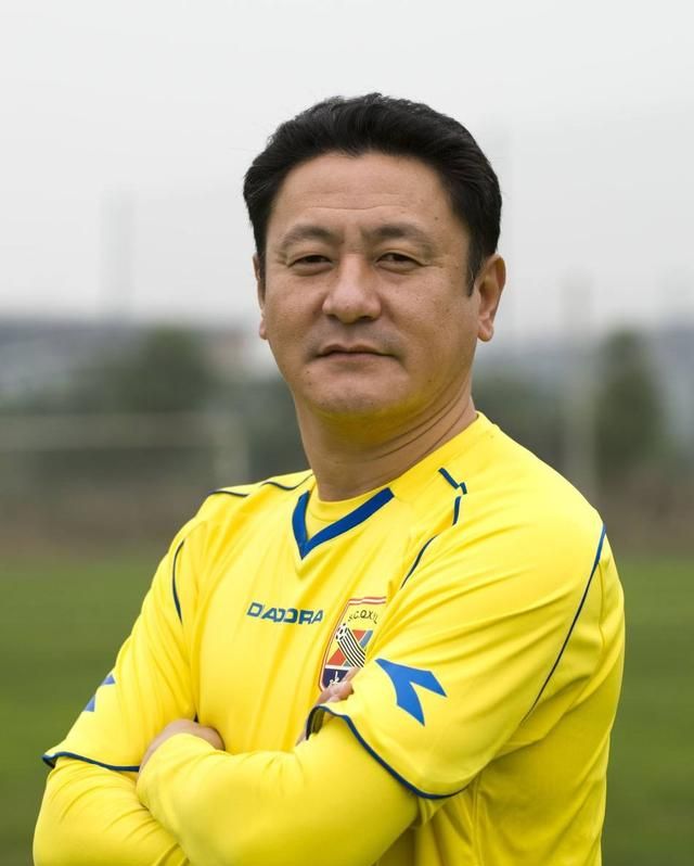 星光熠熠的70年代,盘点中国足球黄金一代球