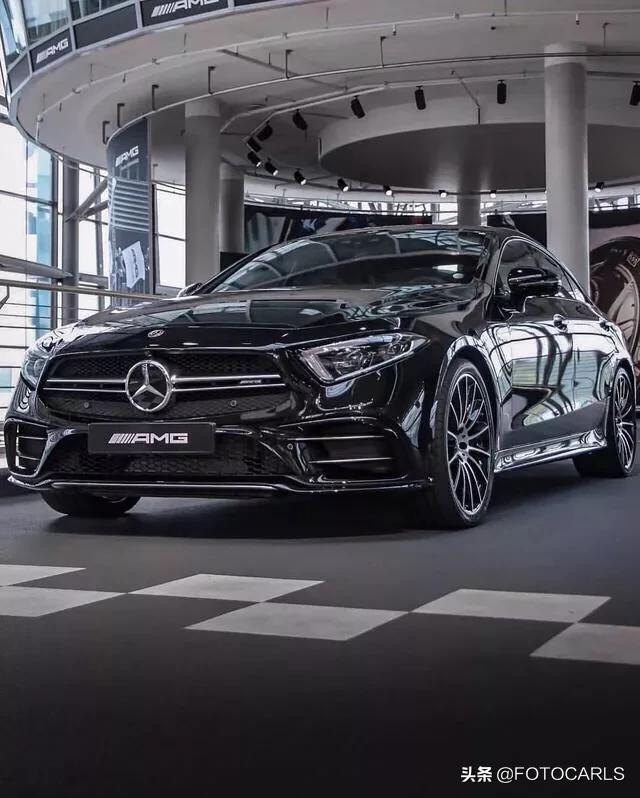 实拍|全新奔驰AMG CLS53,全黑太炸眼,这个内饰无敌了