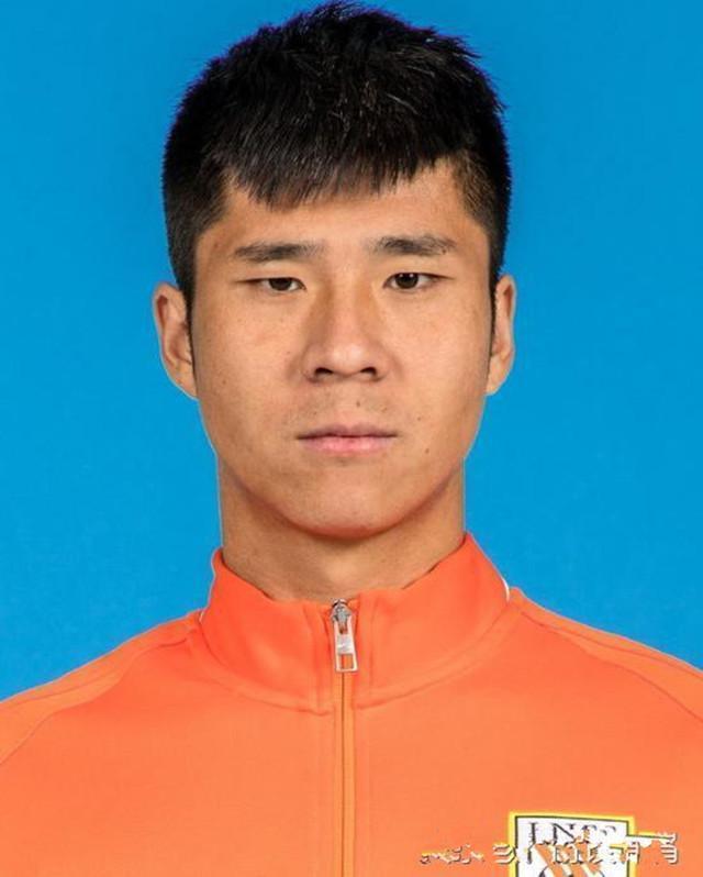 国足球员都给自己买的什么车?武球王的车其他