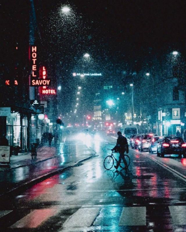 适合一个人夜晚发的说说,哪句写进了你的心窝?