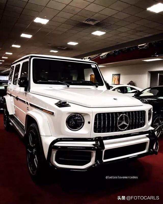 实拍|全新奔驰AMG G63 北极白，专治各种不服，搞台不？