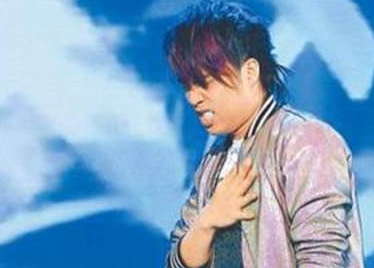 TANK时隔十年终于回归,今年最火的蔡徐坤的组