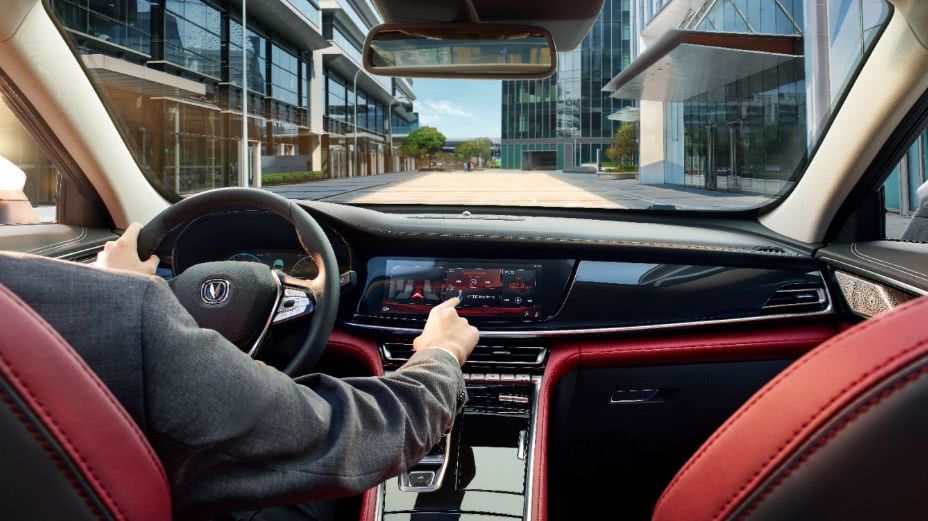 2.0T+8AT ����CS85 Coupe����������ĺÿ�