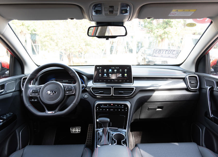 3���ذ�SUV�̵㣺�����������Ʊ���X6����EV600������520����