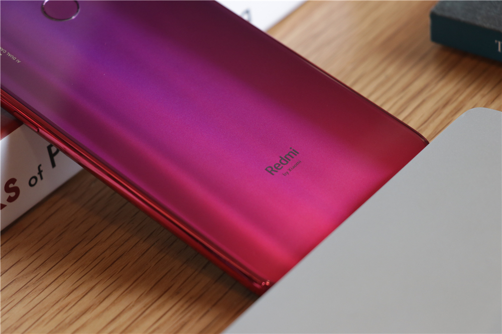 红米Note7首月销量破百万台,将成2019年最热