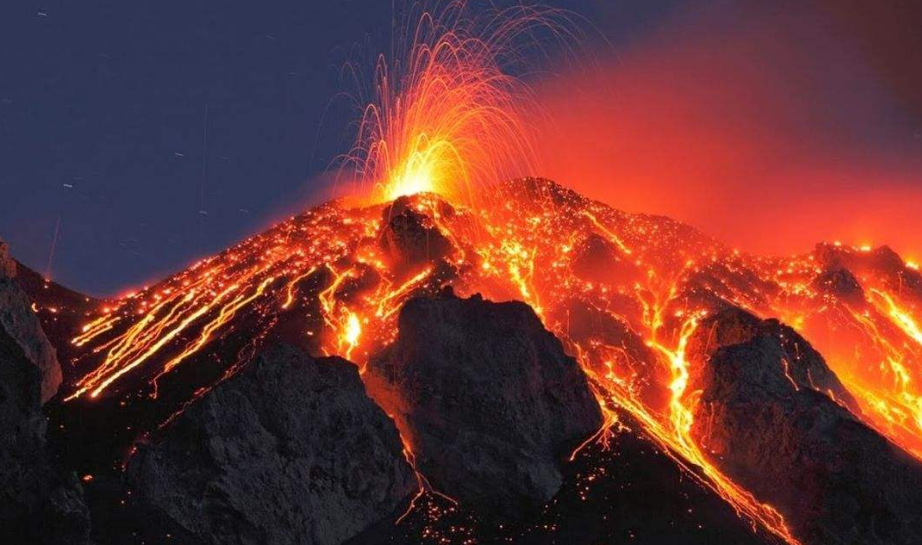 沉睡了近300年的富士山，一旦爆发，日本将会受到什么样的伤害？