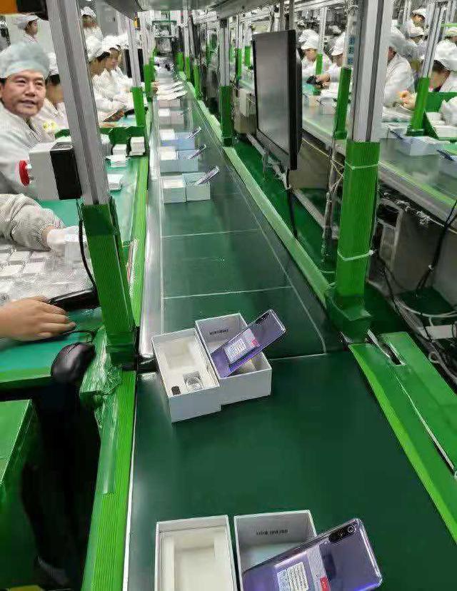 雷军苦恼小米9无现货卖,3300元起魅族16s或延