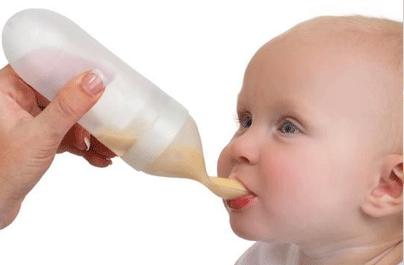 宝宝吃奶粉太干燥,消化不良?喂奶粉时这些点要
