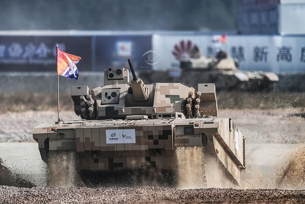 主宰地面:中国兵器这3款新式重型突击装备是"钢铁猛兽"