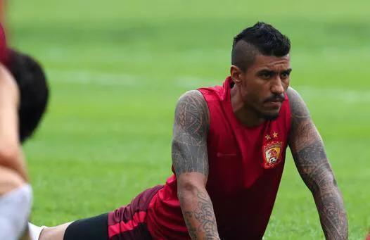 欧洲冬窗转会一览:巴萨已完成一笔,切尔西两笔